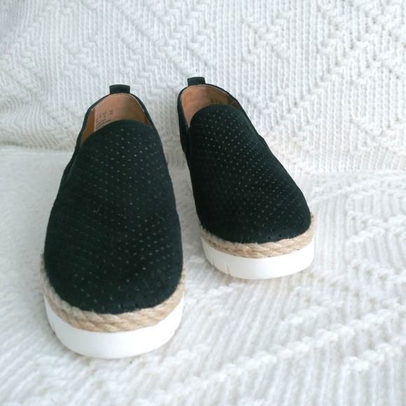 Franco Sarto Shoes - Picture 9 of 9